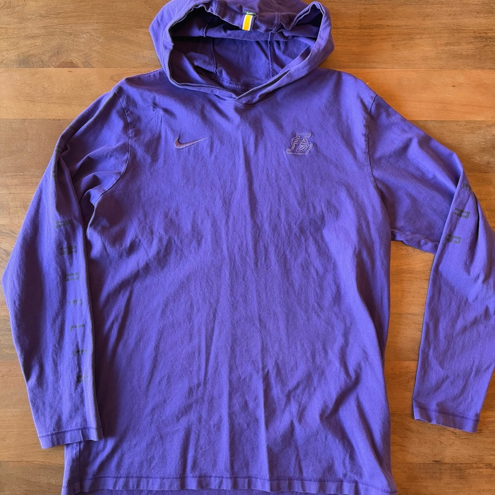 Nike Lakers Hooded Long Sleeved T Shirt - Men’s Large - NBA LA purple